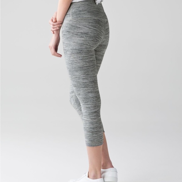 •LULULEMON• Wunder Under Hi Rise Crop 21” Space Dye Camo Grey Size 10 - Picture 1 of 10